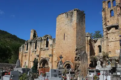 חורבות מנזר Alet-les-Bains