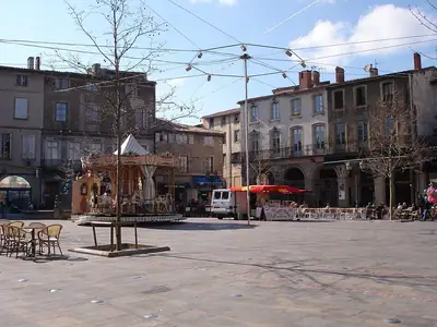 Place de la République ב-Limoux