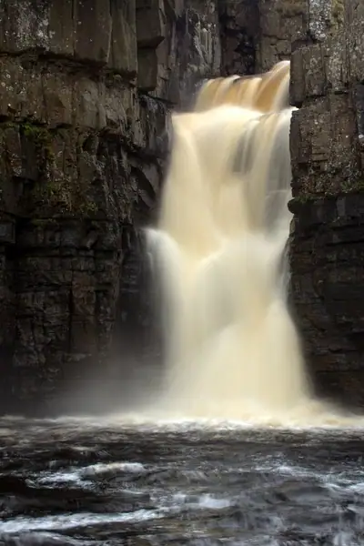 מפל High Force בטיסדייל