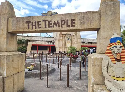 המקדש באזור Adventure Land ב-LEGOLAND Billund