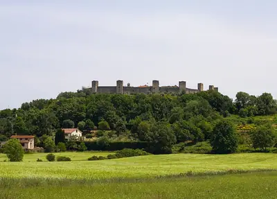 פנורמה של Monteriggioni