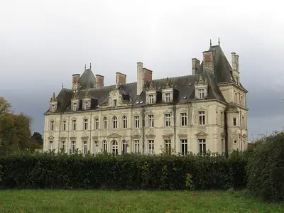 Château de Tressé הניאו-קלאסי ב-Pouancé שב-Maine-et-Loire