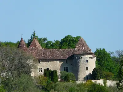 החזית הדרומית של Château de Belet ב-Saint-Aquilin שבדורדון